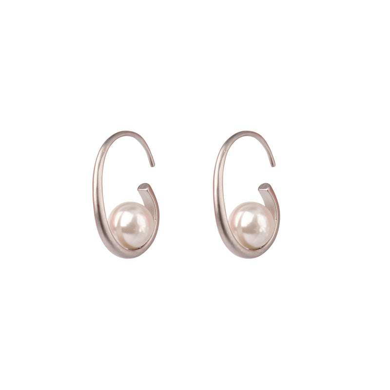 Hedvig Pearl Earrings - Silver