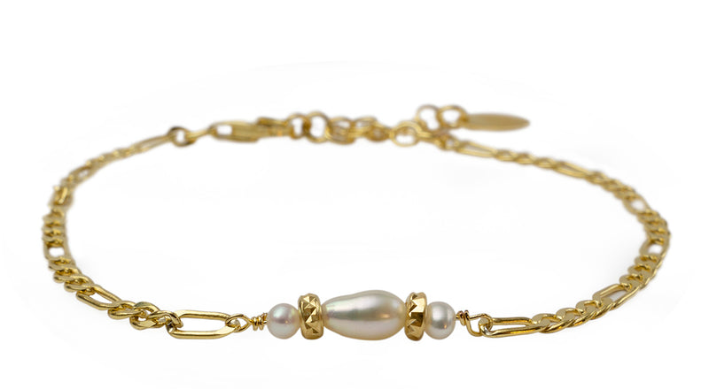 Milana Pearl Bracelet - Gold