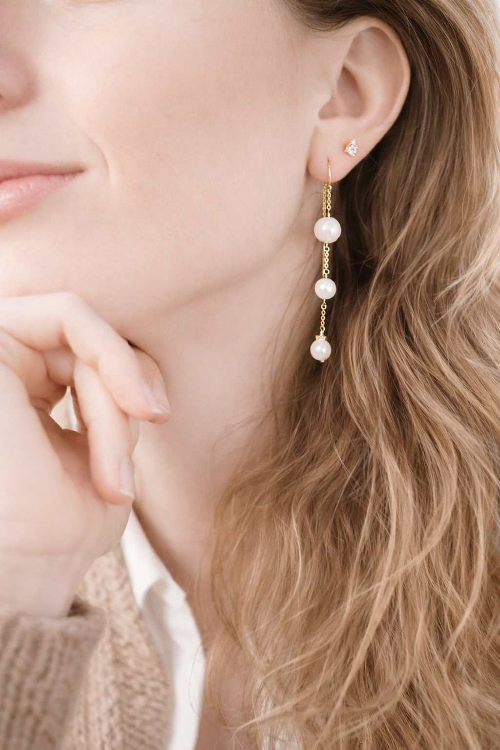 Venus Pearl Earrings - Gold