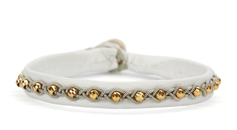 Annika Facet Gold Beads White