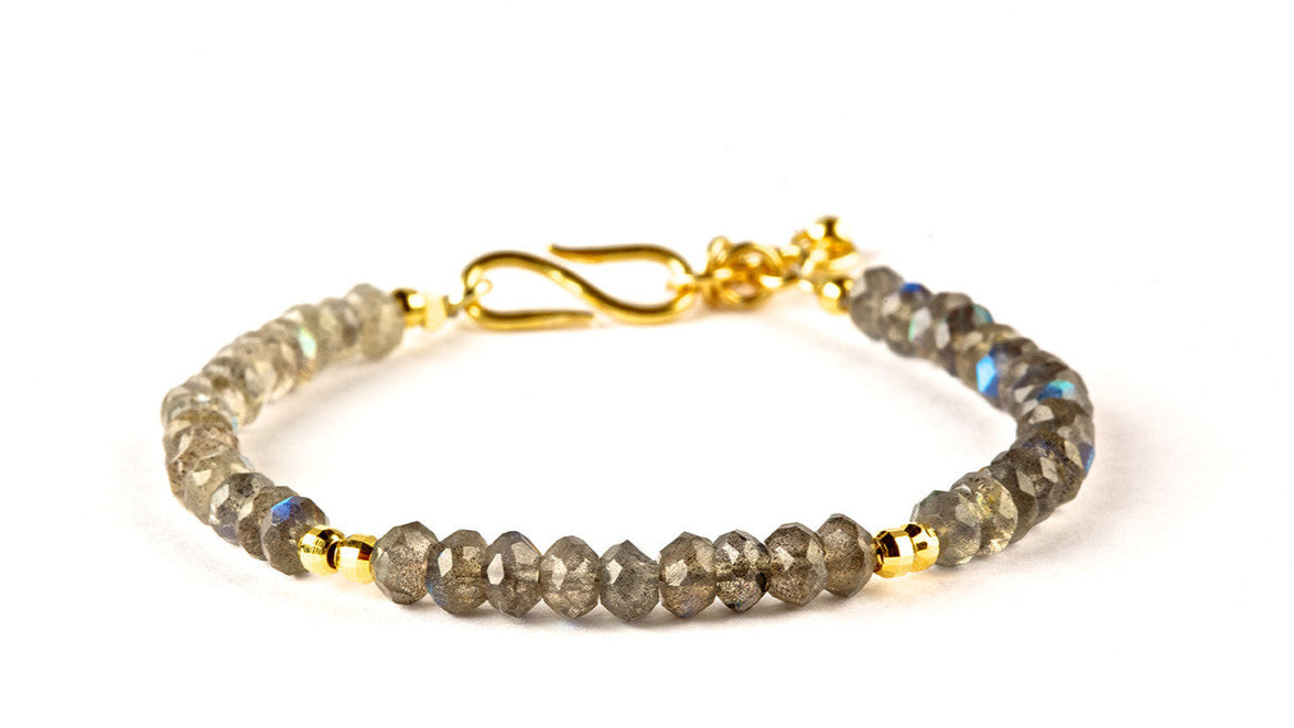 Fie Labradorit - Guld