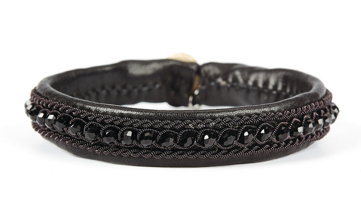 Hella Crystal Black - Black Wire