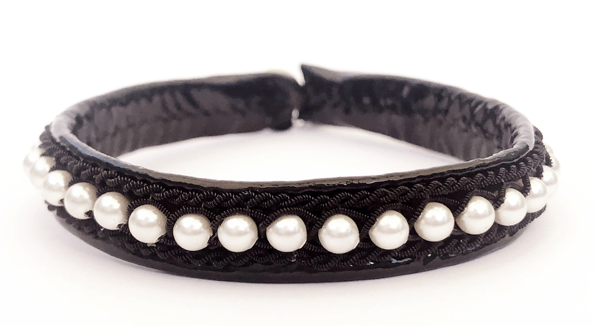 Hella Pearl Sort Patent/Sort Wire