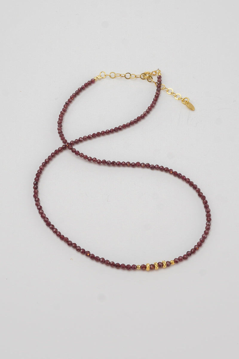 Nikki Necklace Red Garnet - Gold