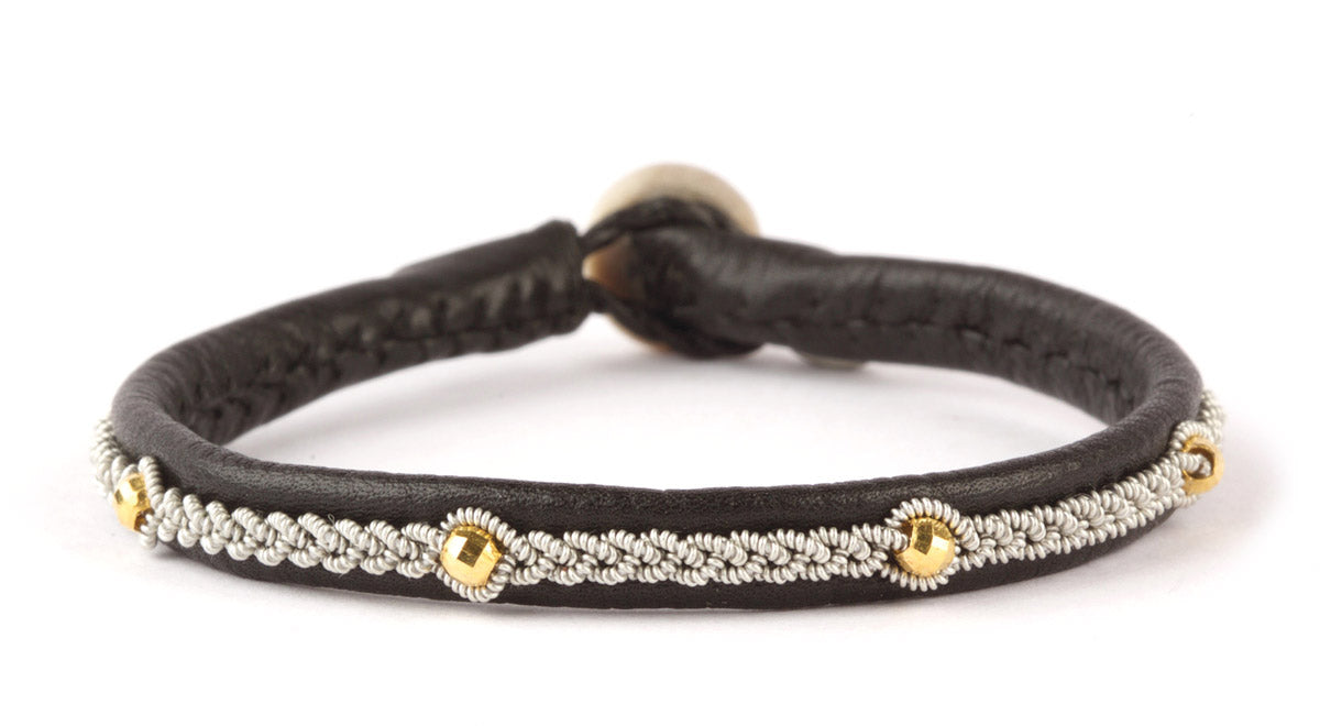 Victoria Facet Gold Beads Black